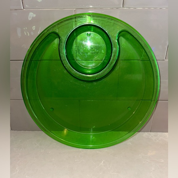 The Pampered Chef Green Acrylic Chip and Dip Serving Tray 2793 - Picture 2 of 4